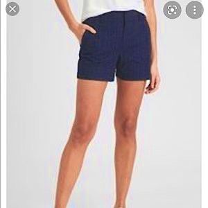 Banana Rep Embroidered Shorts